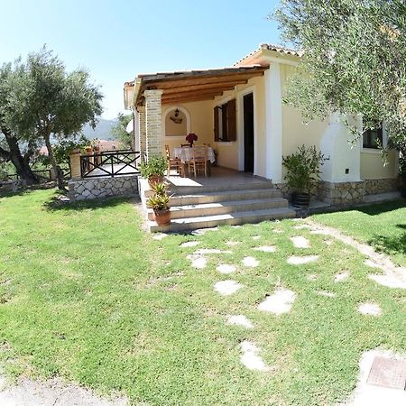 Yannis' Village Keri Exterior foto