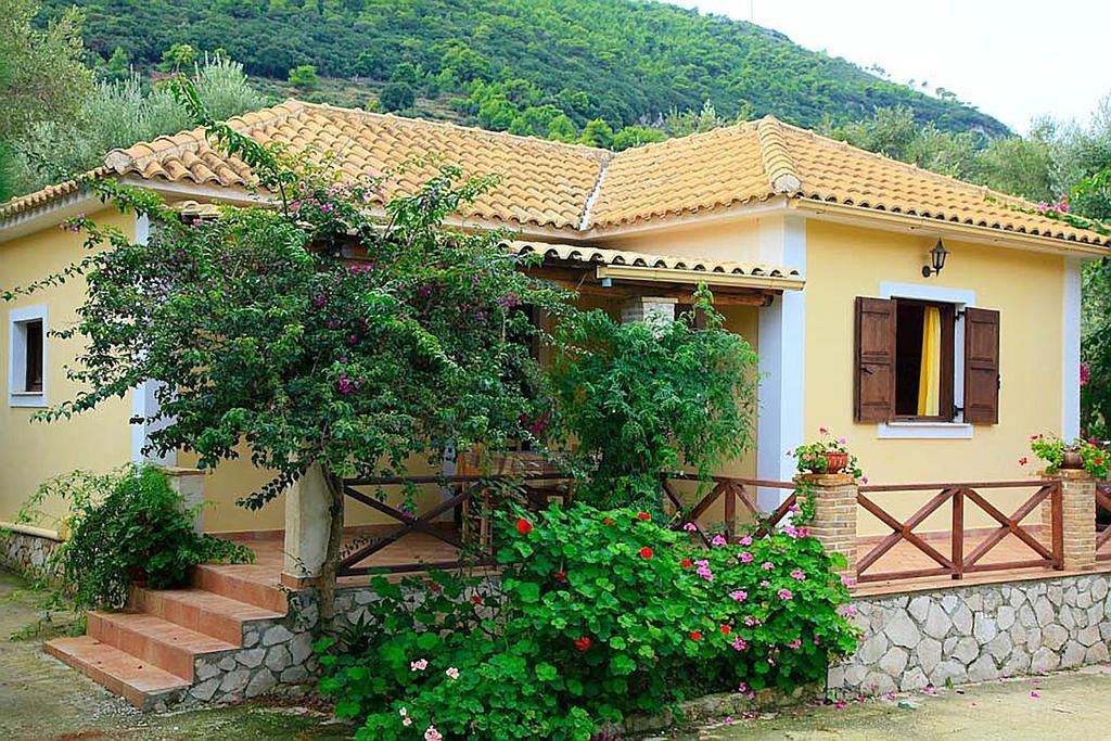 Yannis' Village Keri Habitación foto